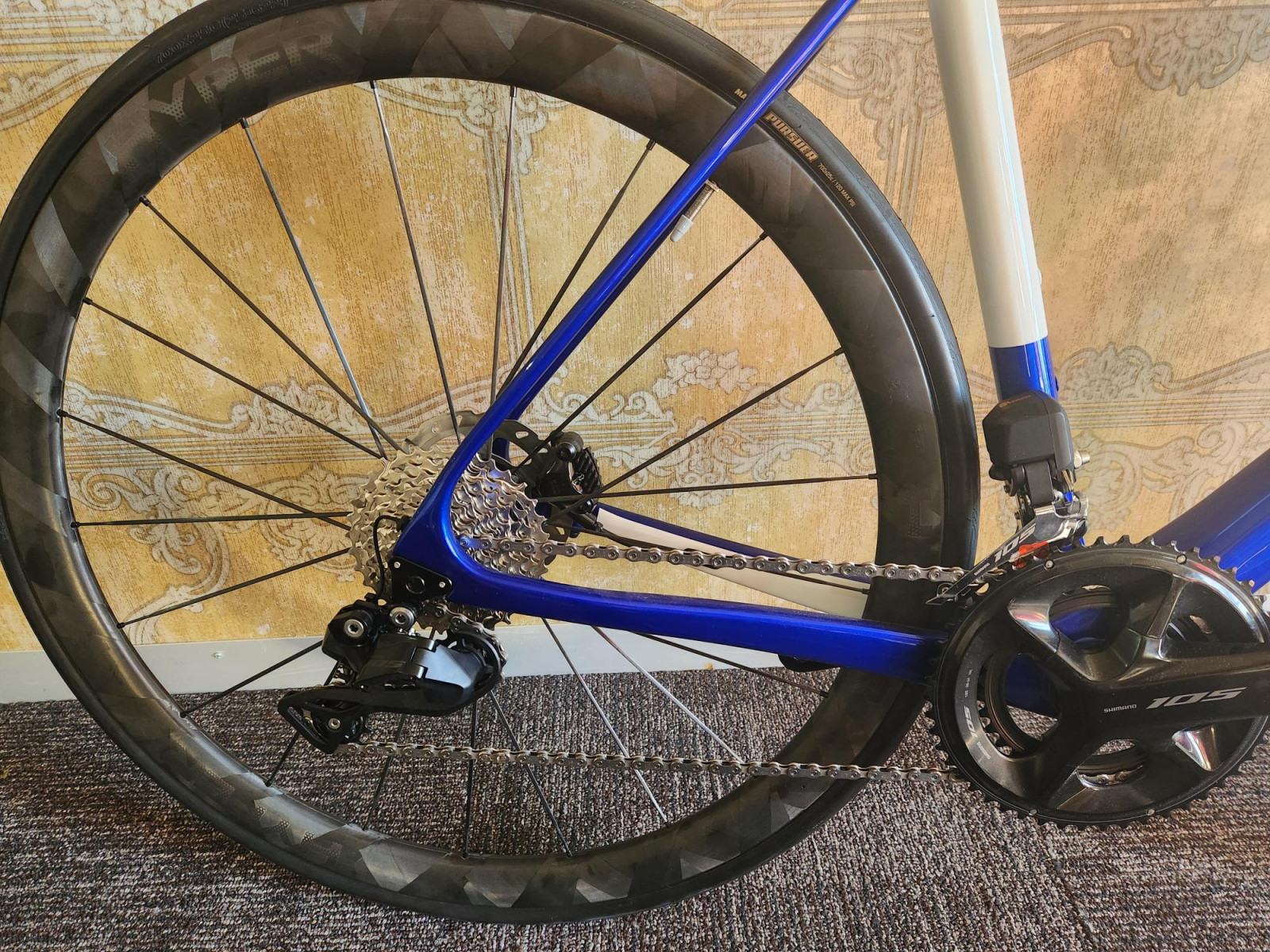 Blue & White De Rosa 838